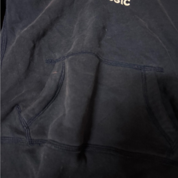 Hollister Women's Dark Blue Hoodie size medium - Picture 4 of 7